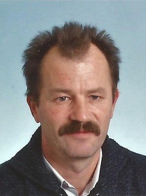 1646567114-DY2jYw-osmrtnica