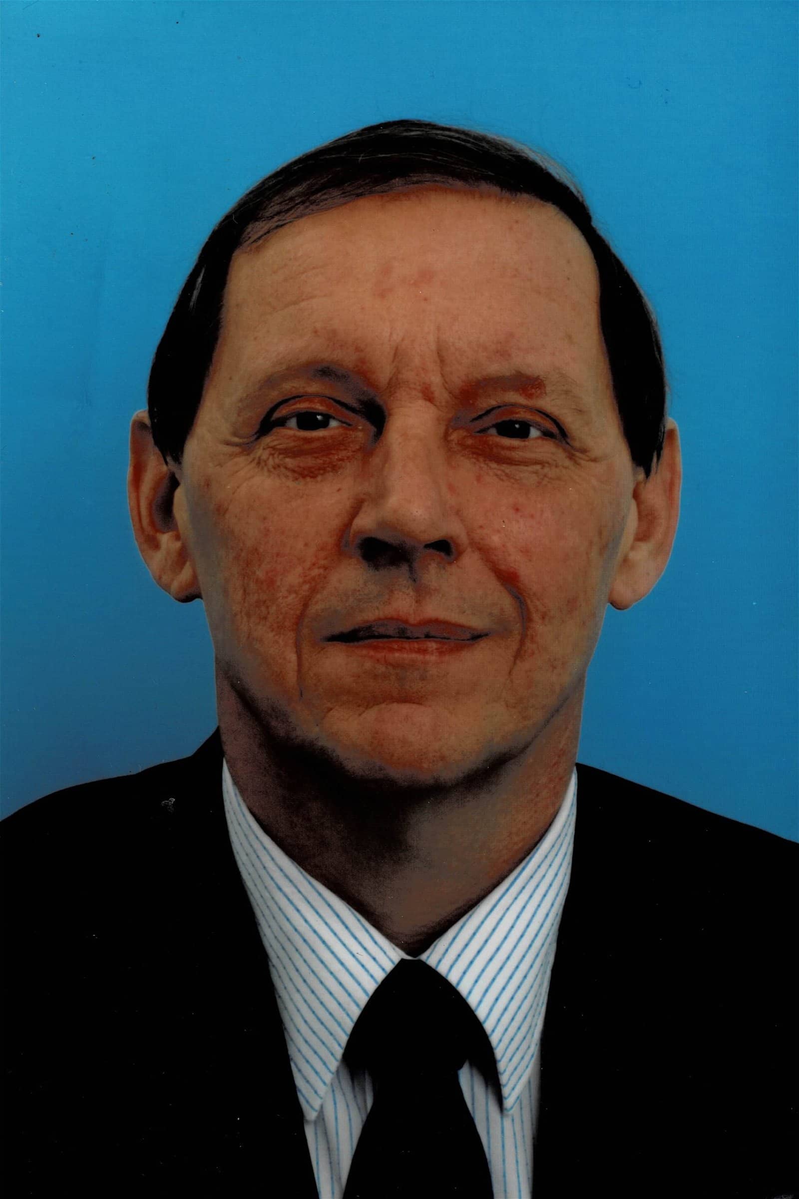 1654754652-EGOQYX-osmrtnica