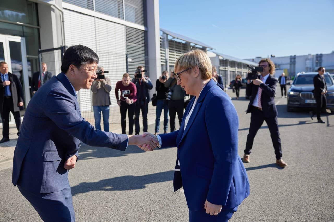 V Velenju otvorili nov Inovacijski center Hisense Europe