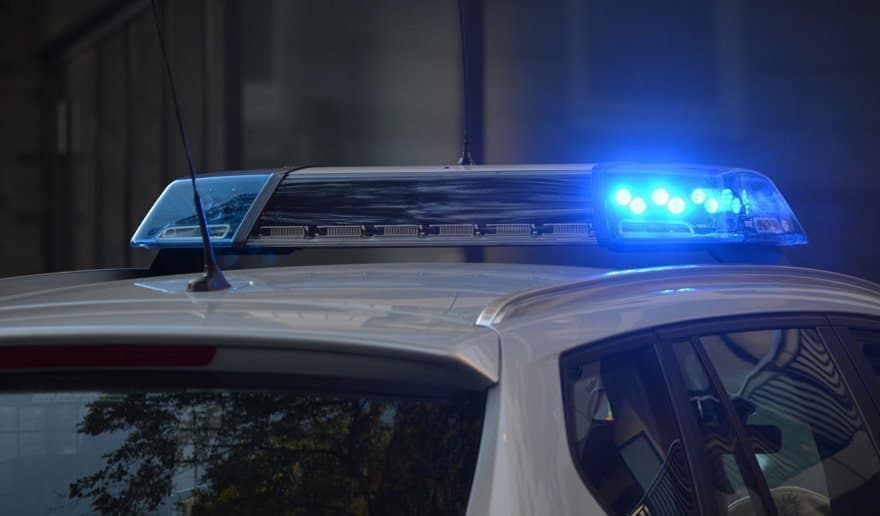 policija