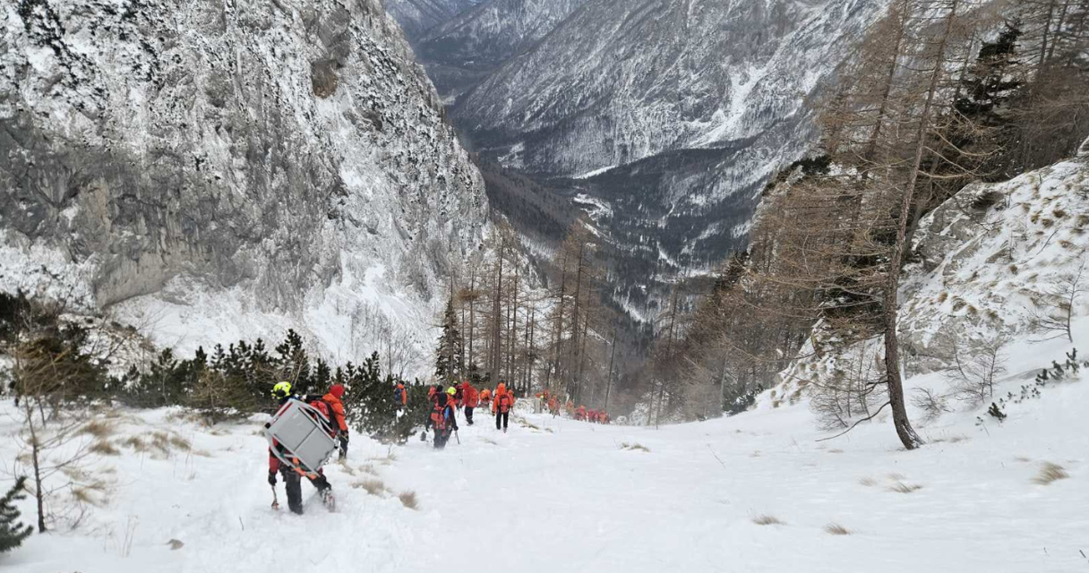 Črna statistika leta 2025: Rekordno število smrti v gorah