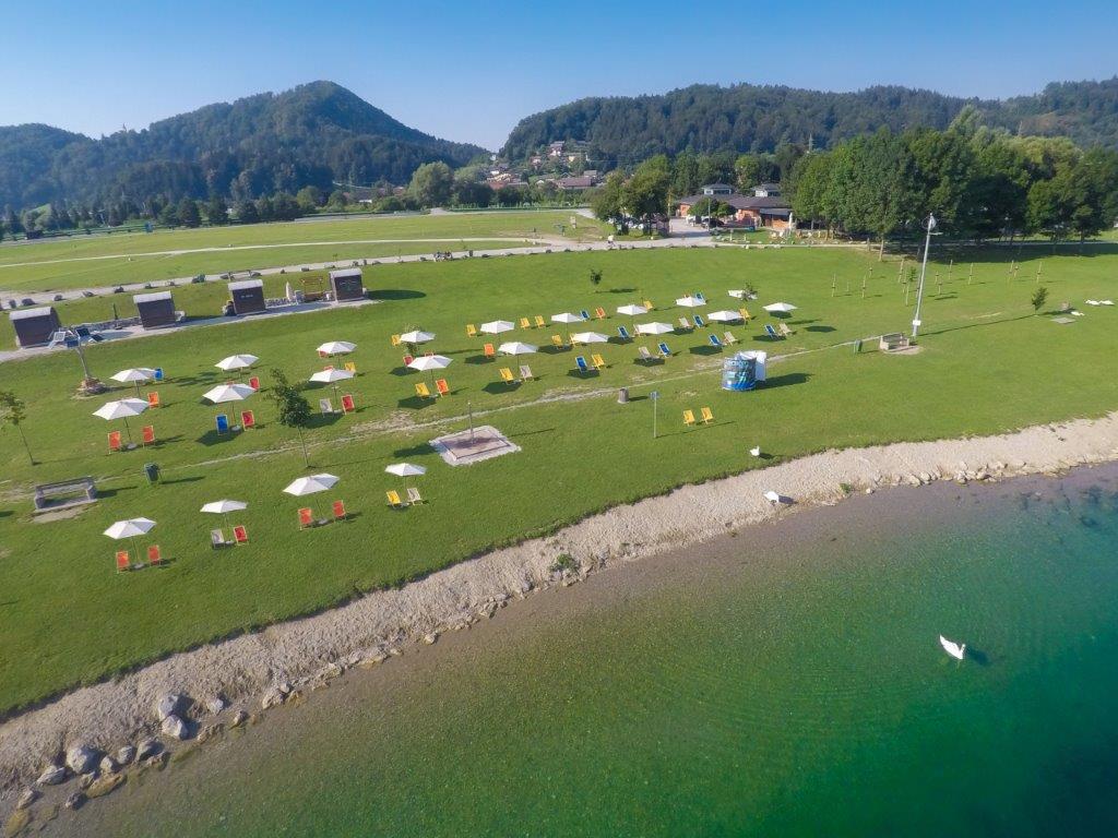 Bor Roman Velenjska plaža jezero