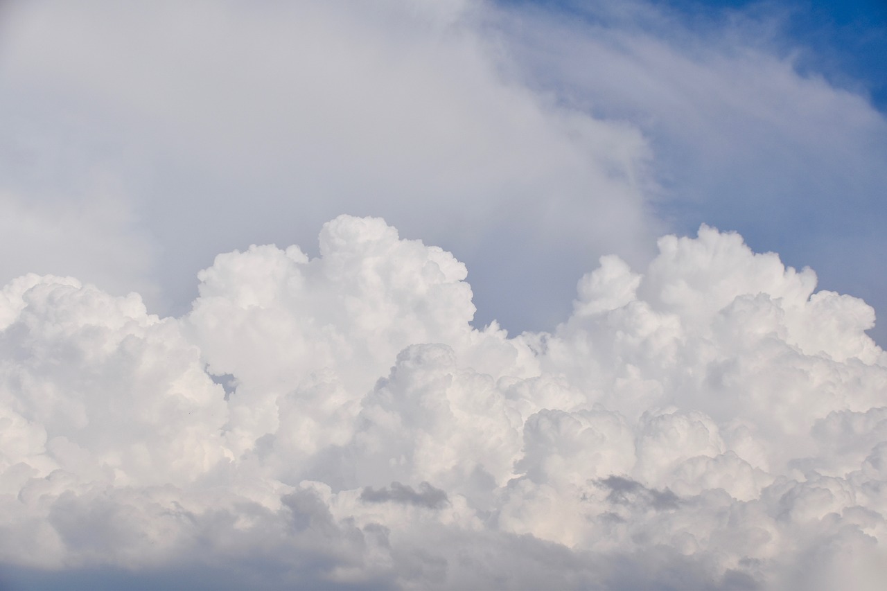 clouds-5481190_1280