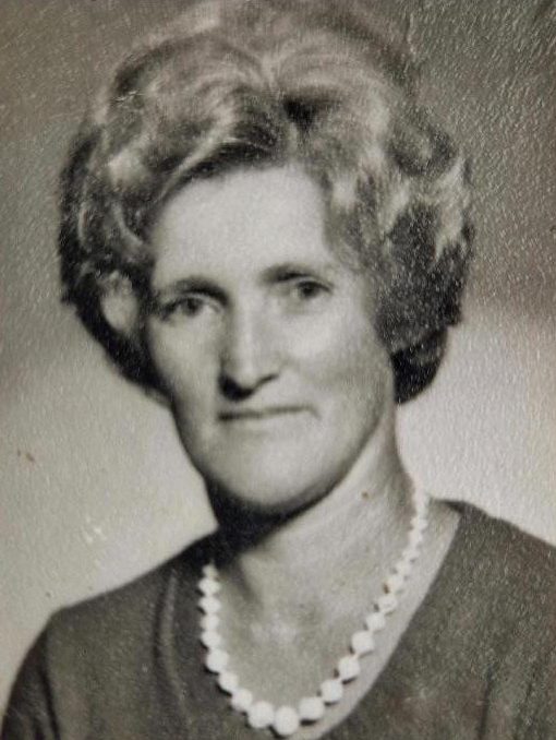 Luknar Angela 1957-1 (002)