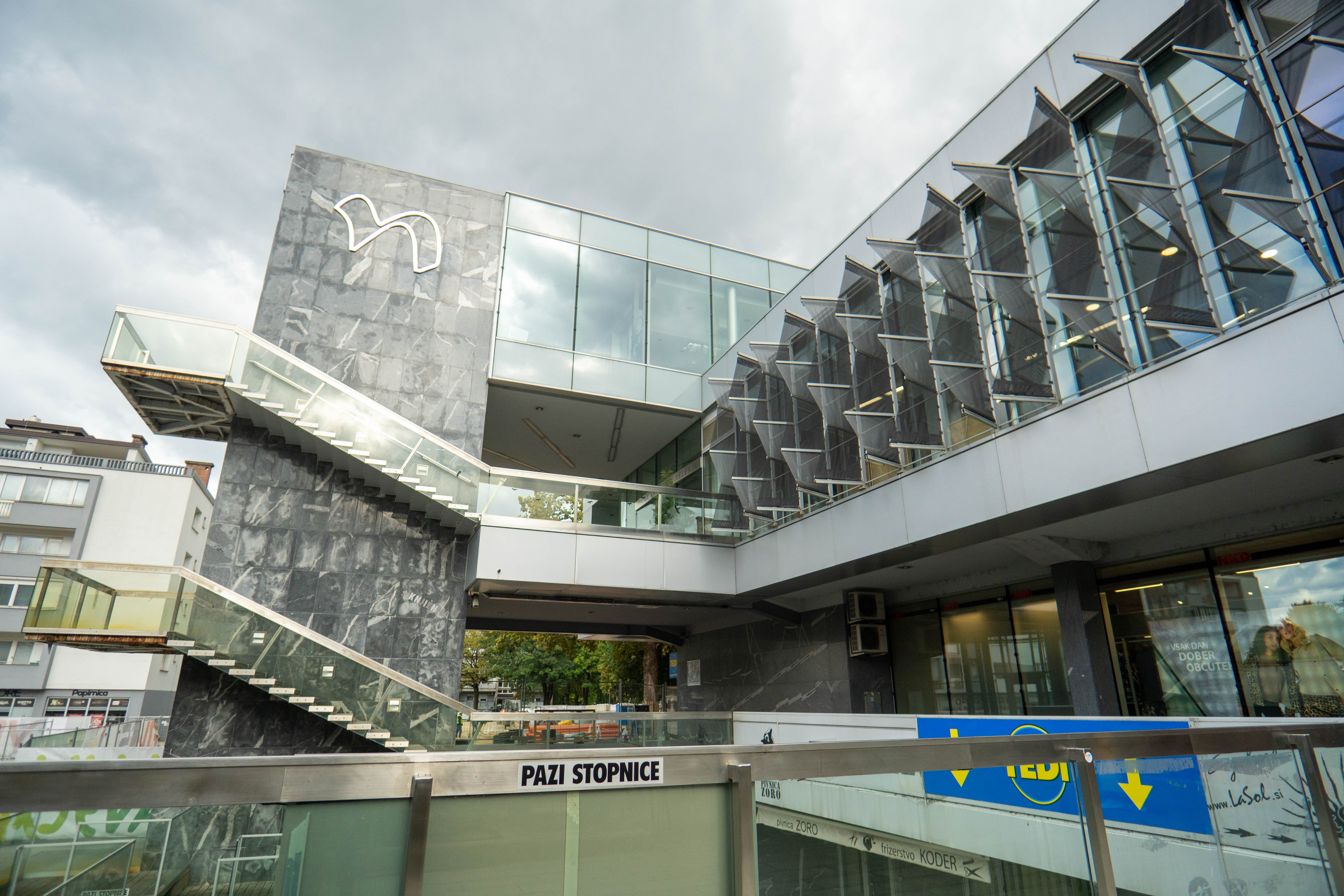 center nova knjižnica knmedia