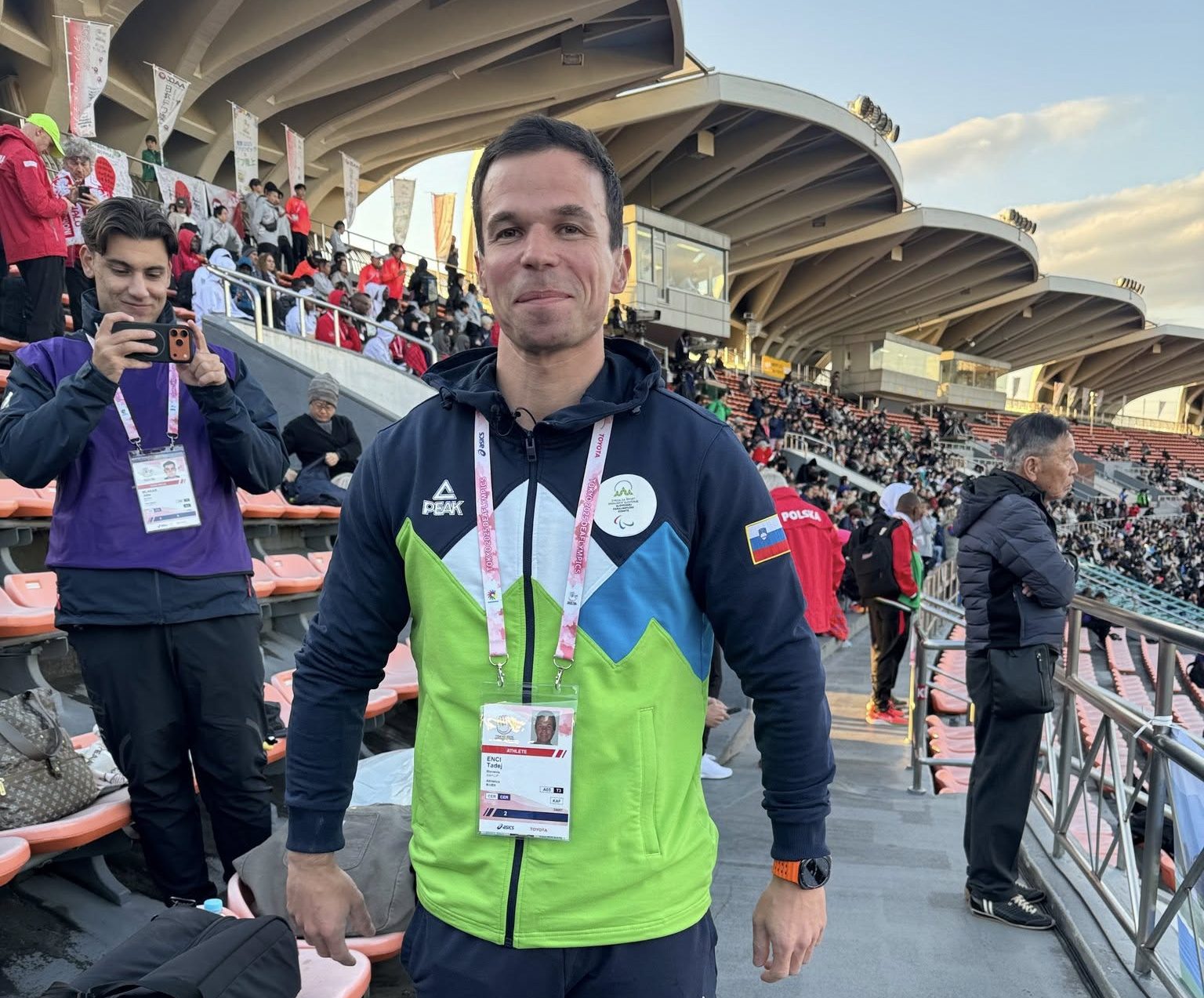 584551345_26190775523846459_6903772154033163811_n