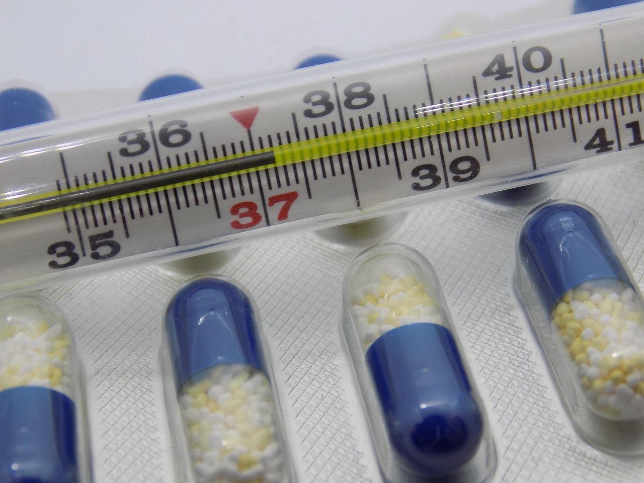 medicament-4775429_1280