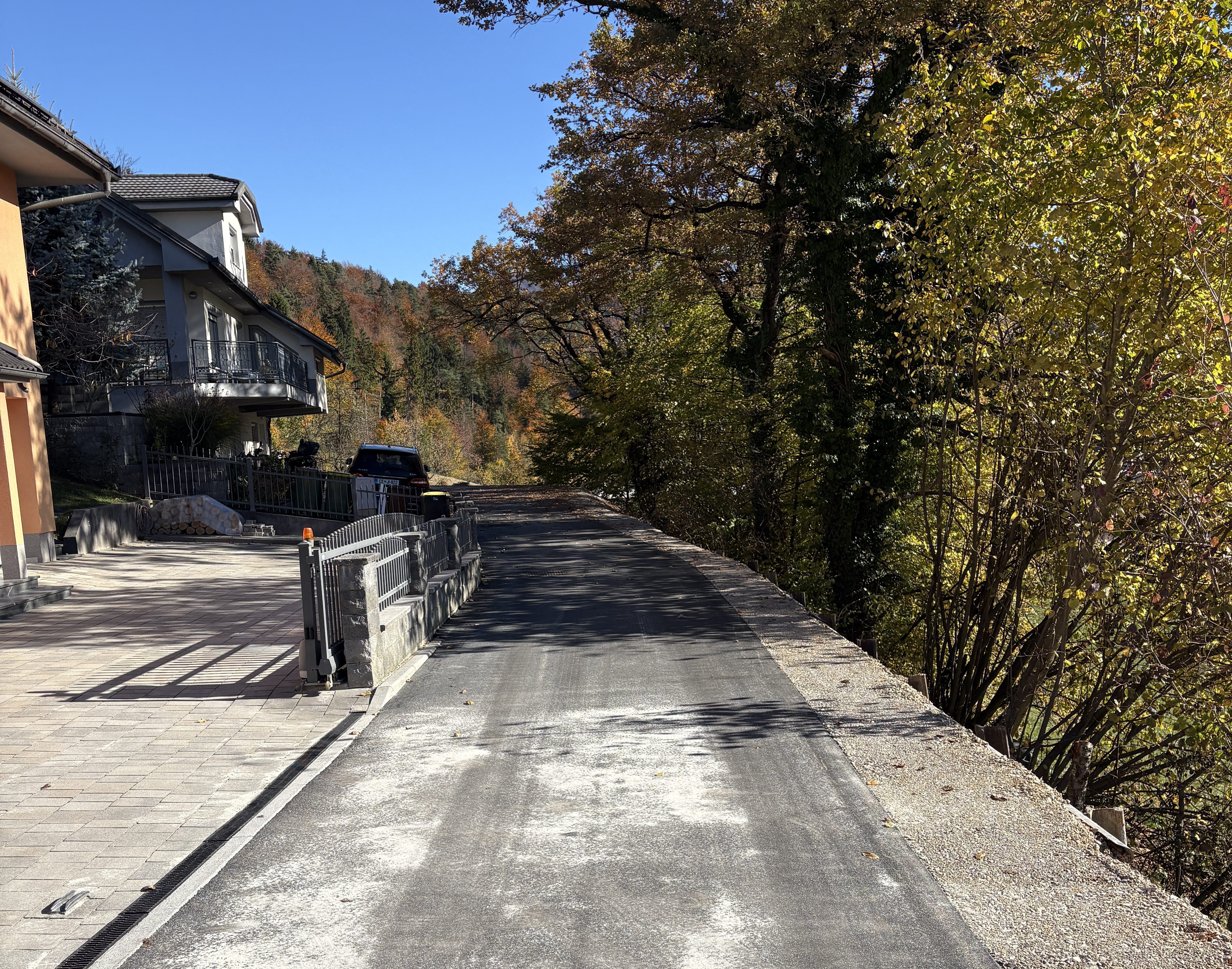 asfaltiranje ceste Domazet-Dobelšek